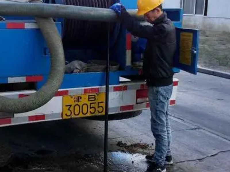 洪兴路下水道维修江南摩尔马桶维修管道疏通化粪池清理